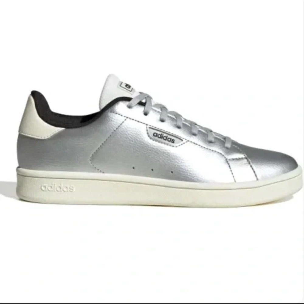 Adidas Urban Court Sneakers/Trainers